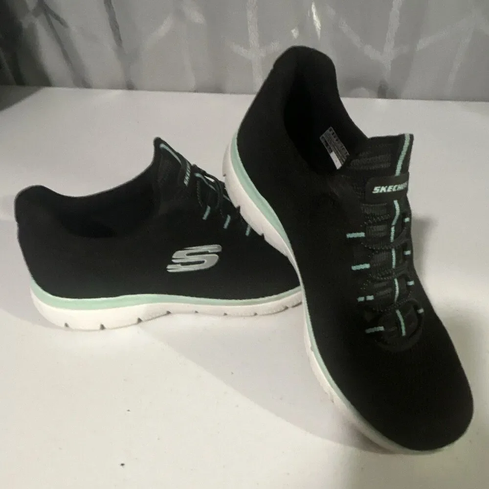 SKECHERS Memory Foam Lace-Up Low Top Athletic Sneaker Black/Mint/White: Size 8